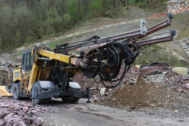 Foto de la visita de autoridades a las obras del nuevo túnel de Belate