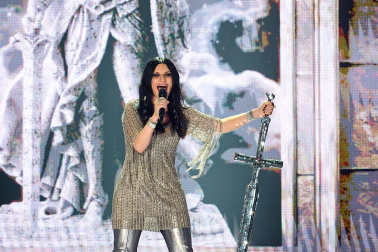 Fotos del concierto de Laura Pausini en el Navarra Arena