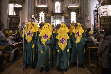 Fotos del traslado de La Dolorosa en Pamplona