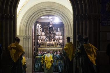 Fotos del traslado de La Dolorosa en Pamplona