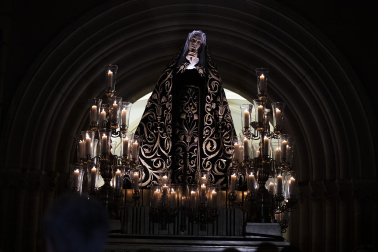 Fotos del traslado de La Dolorosa en Pamplona