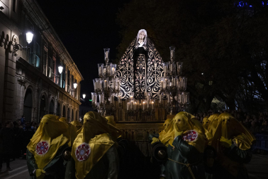 Fotos del traslado de La Dolorosa en Pamplona