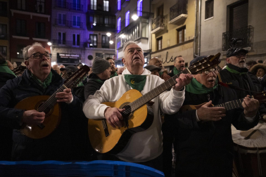 Fotos del traslado de La Dolorosa en Pamplona