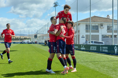 Foto de la victoria de Osasuna Promesas ante el Guadalajara