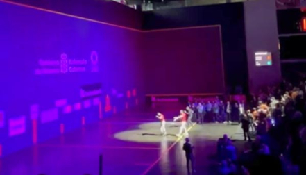 Vídeo de la salida de los finalistas al Navarra Arena