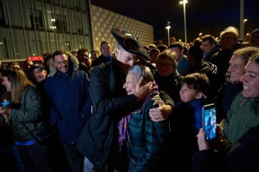 Fotos del homenaje a Laso y Albisu a la salida del Navarra Arena