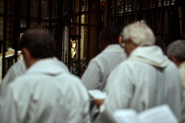 Celebración de la misa crismal en la Catedral de Pamplona