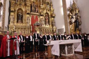 Fotos de la procesión de las Cinco Llagas en Pamplona 2026