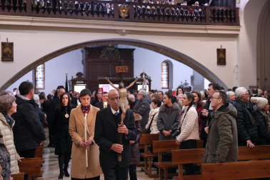 Fotos de la procesión de las Cinco Llagas en Pamplona 2026