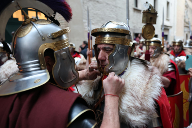 Fotos de la procesión de Jueves Santo en Pamplona