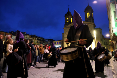 Fotos de la procesión de la Oración en el Huerto el Jueves Santo en Estella