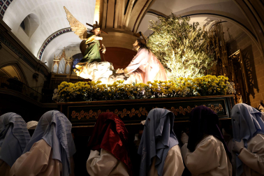 Fotos de la procesión de la Oración en el Huerto el Jueves Santo en Estella