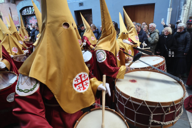 Fotos de la procesión de Jueves Santo en Pamplona