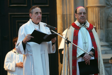 Fotos de la procesión de Jueves Santo en Pamplona