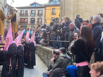 Fotos de la procesión de Viernes Santo de Tafalla