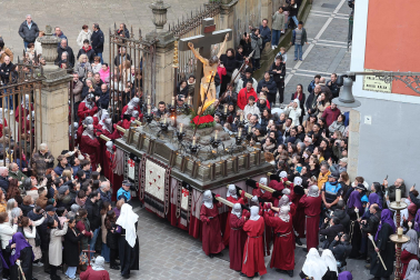 Fotos de la procesión de Viernes Santo en Pamplona