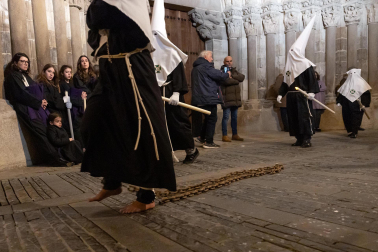 Fotos de la procesión de Viernes Santo de Tudela