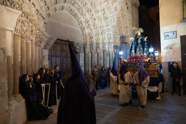 Fotos de la procesión de Viernes Santo de Tudela