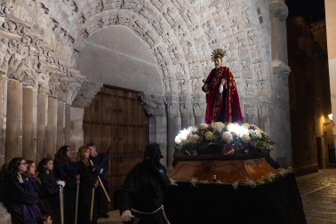 Fotos de la procesión de Viernes Santo de Tudela