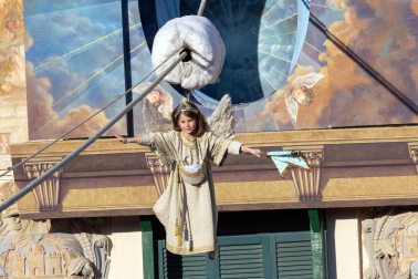 Fotos de la Bajada del Ángel de Tudela 2026