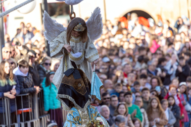 Fotos de la Bajada del Ángel de Tudela 2026
