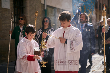 Fotos de la procesión de Domingo de Resurrección en Pamplona