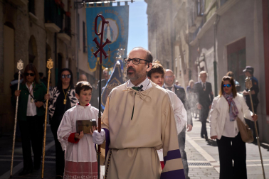 Fotos de la procesión de Domingo de Resurrección en Pamplona