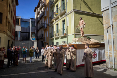 Fotos de la procesión de Domingo de Resurrección en Pamplona