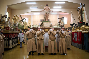 Fotos de la procesión de Domingo de Resurrección en Pamplona