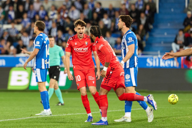Fotos del Alavés 1-1 Osasuna de la jornada 30