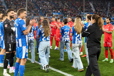 Fotos del Alavés 1-1 Osasuna de la jornada 30