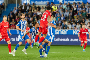 Fotos del Alavés 1-1 Osasuna de la jornada 30