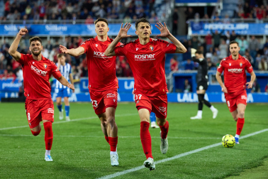 Fotos del Alavés 1-1 Osasuna de la jornada 30