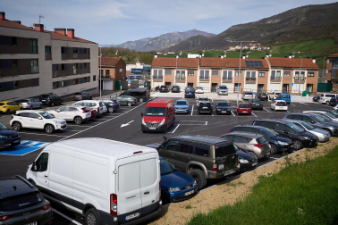 Fotos del nuevo servicio de autobús a demanda para Basaburua