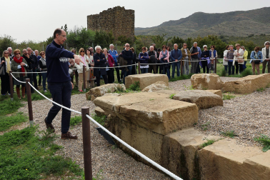 Las excavaciones de Santa Criz en Eslava con la sociedad de estudios históricos de Navarra
