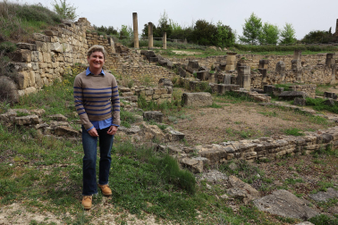 Las excavaciones de Santa Criz en Eslava con la sociedad de estudios históricos de Navarra