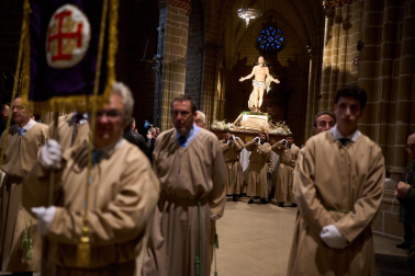 Via Lucis en la Catedral de Pamplona