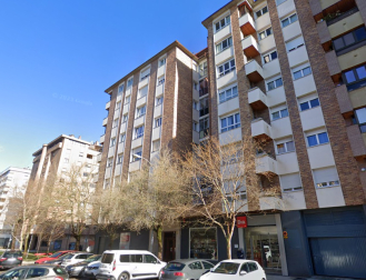 Edificio en el que se subasta el sexto piso