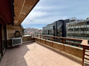 Cada una de las dos terrazas supera los 10 m2