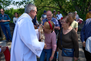 Despedida del Ángel de Aralar de Pamplona.