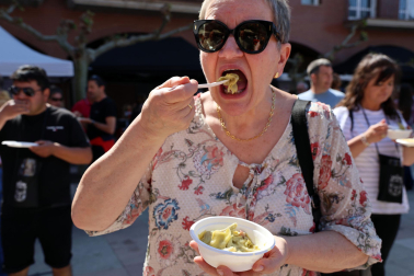 En el marco de las jornadas gastronómicas, se tributó un homenaje a seis agricultores mayores de 87 años y cinco bodegas locales