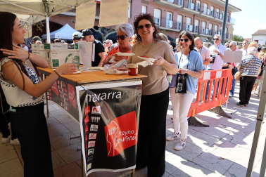 En el marco de las jornadas gastronómicas, se tributó un homenaje a seis agricultores mayores de 87 años y cinco bodegas locales