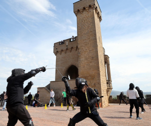 Encuentro de esgrima histórica en Olite.
