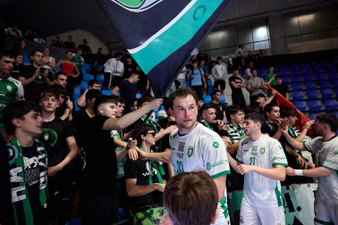 Fotos de la eliminatoria de Copa del Rey entre Anaitasuna y Bathco Torrelavega disputada este miércoles, 22 de abril, en el pabellón pamplonés