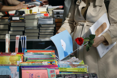 feria dia libro 2026 pamplona
