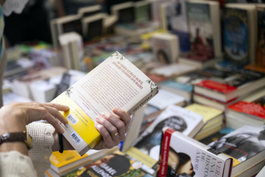 FERIA DIA LIBRO PAMPLONA 2026