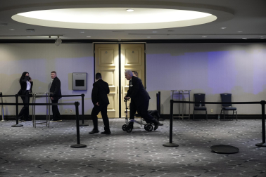 Fotos de la evacuación tras el tiroteo en la cena de corresponsales de la Casa Blanca