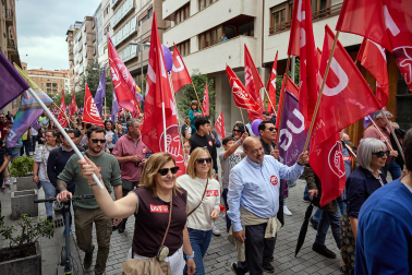 Fotos de la manifestación del UGT - CC OO por el 1 de mayo en Pamplona