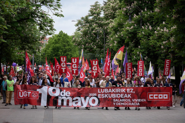 Fotos de la manifestación del UGT - CC OO por el 1 de mayo en Pamplona
