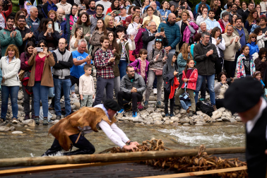 Fotos del Día de la Almadía 2026 en Burgui